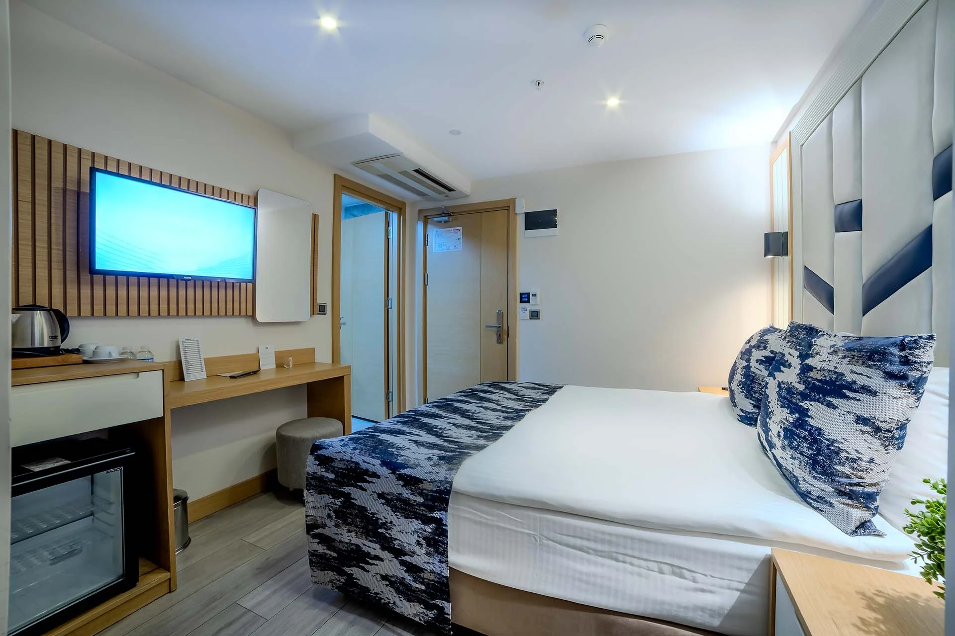 Economy Double Room